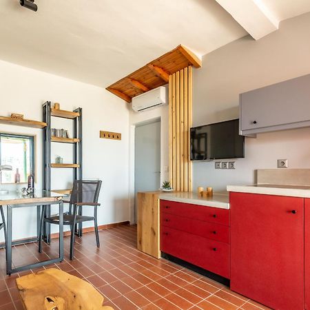 City Loft Near The Airport With Seaview Ираклион Экстерьер фото